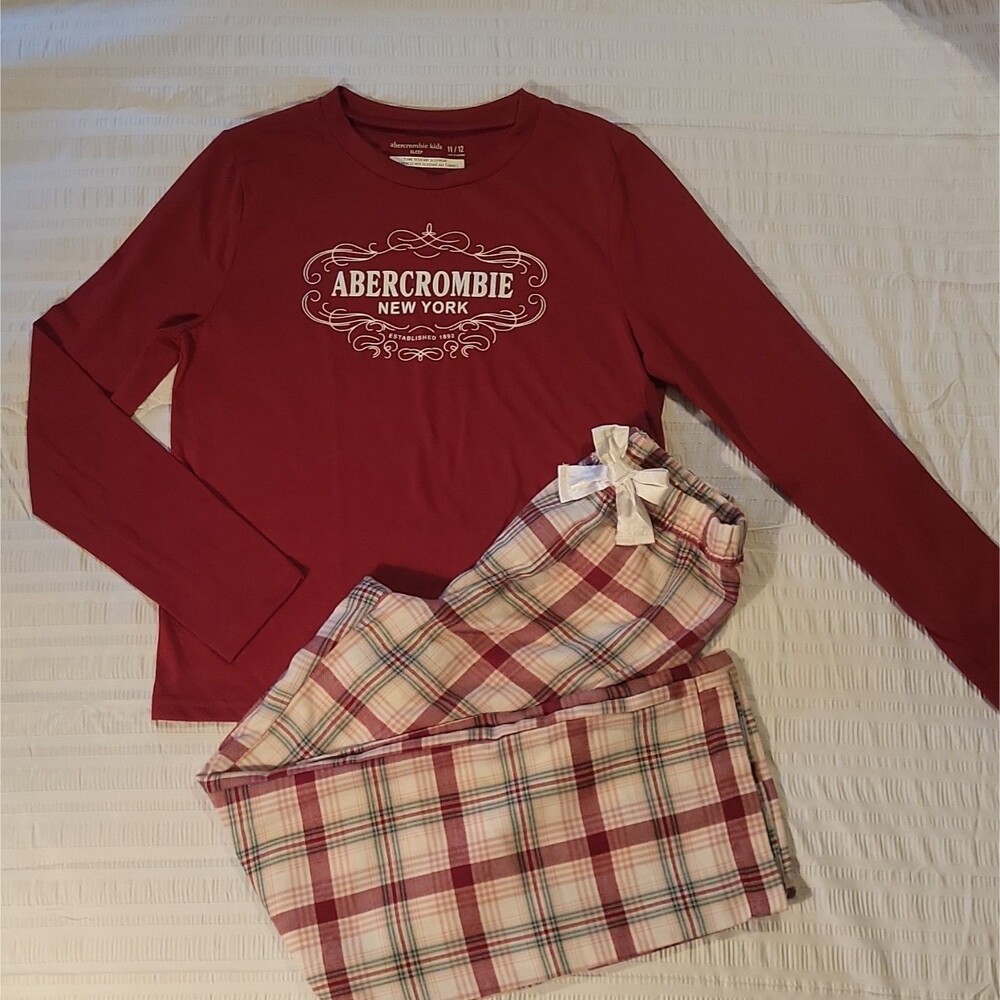 abercrombie girls 11/12 Pajamas Christmas NWOT